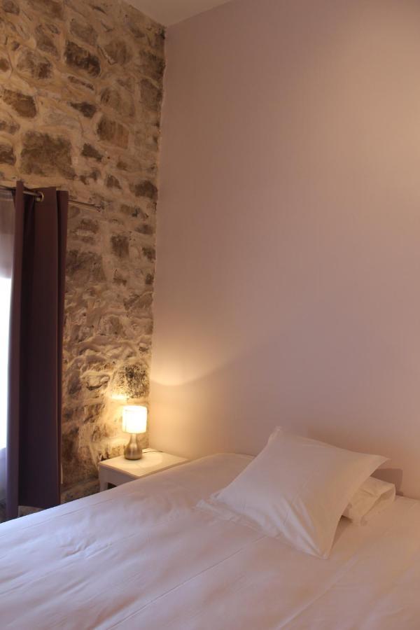 Le Mas De Roux Chambres D'Hotes Bragassargues Zewnętrze zdjęcie